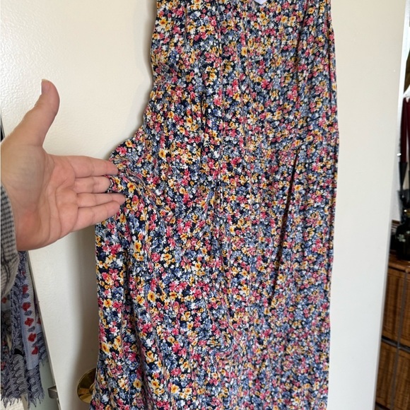 Old Navy Floral Print Adjustable Strap Cami Tiered Dress in Size 2X - Picture 6 of 10